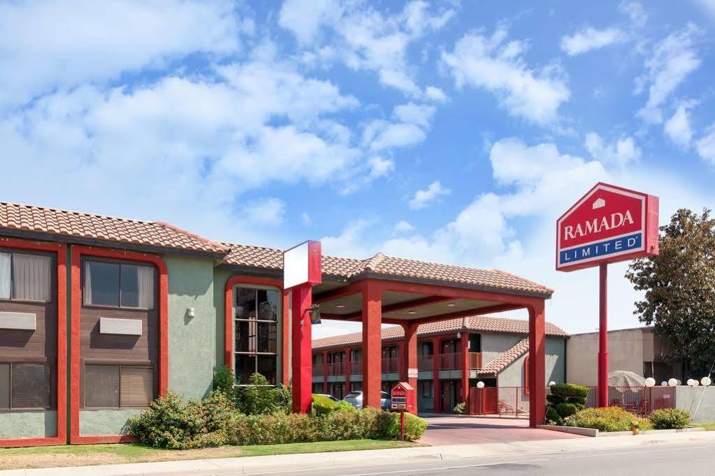 America'S Best Value Inn & Suites Bakersfield Central Extérieur photo